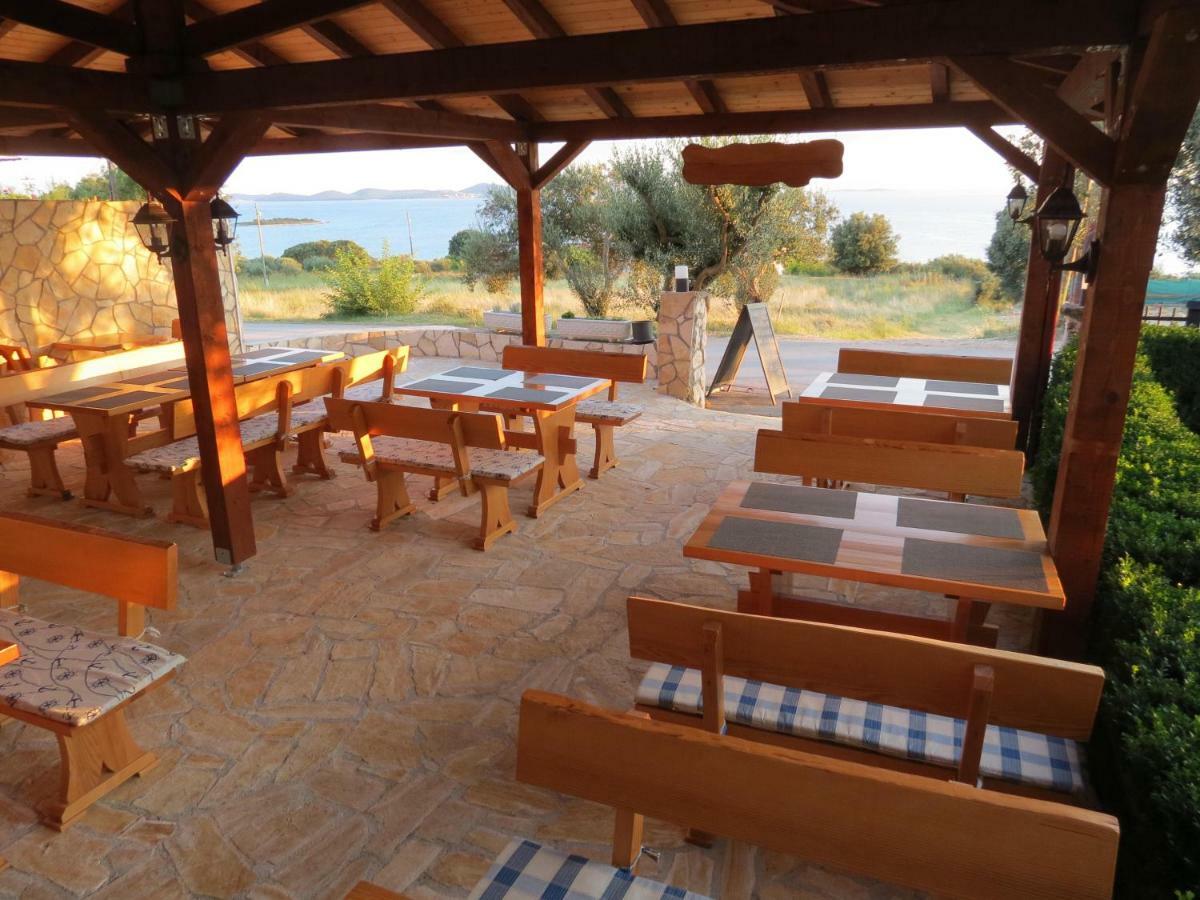 Campsite Kaya Pakoštane Extérieur photo